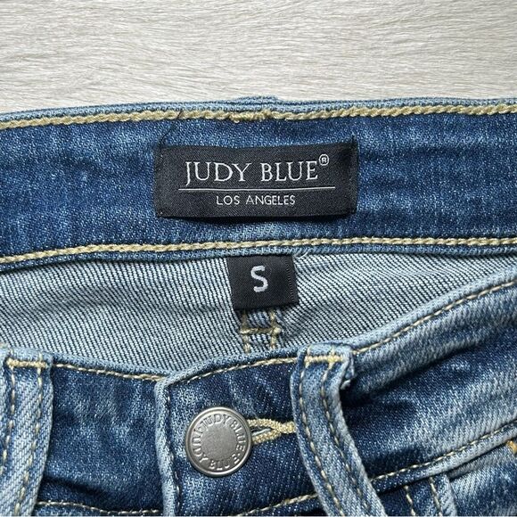 Judy Blue high rise bermuda cuffed midi denim shorts women’s size small - Picture 6 of 7